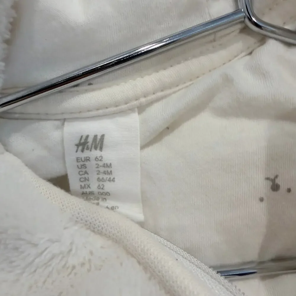 H&M Zip Bear Bunting Footie Onesie Ear Hoodie cream ivory